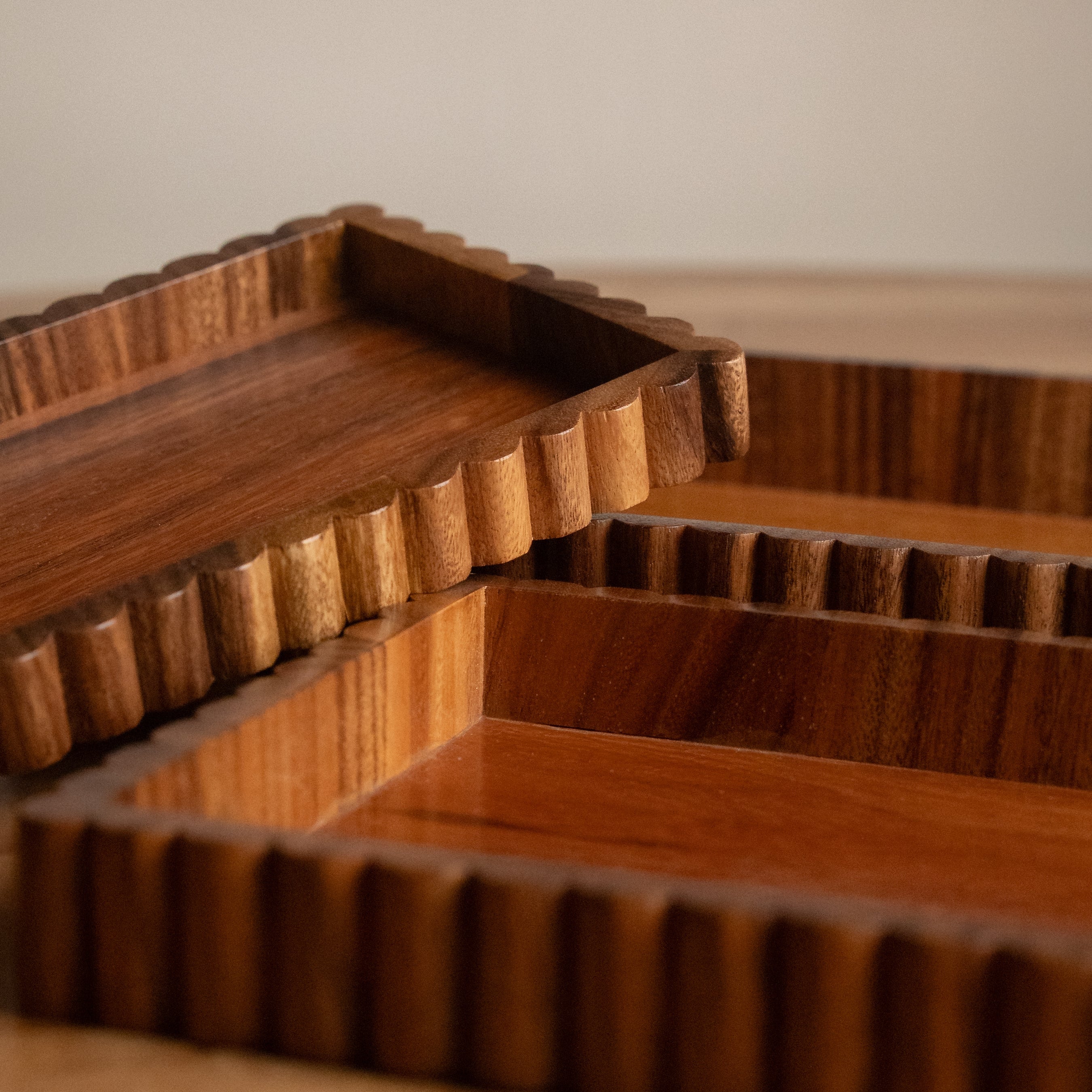 Dhārā- Fluted Wooden Serving Tray