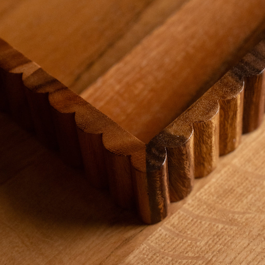 Dhārā- Fluted Wooden Serving Tray