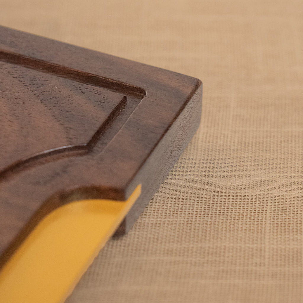 Metal Handle Wooden thick Chopping Board - Kavaṭa