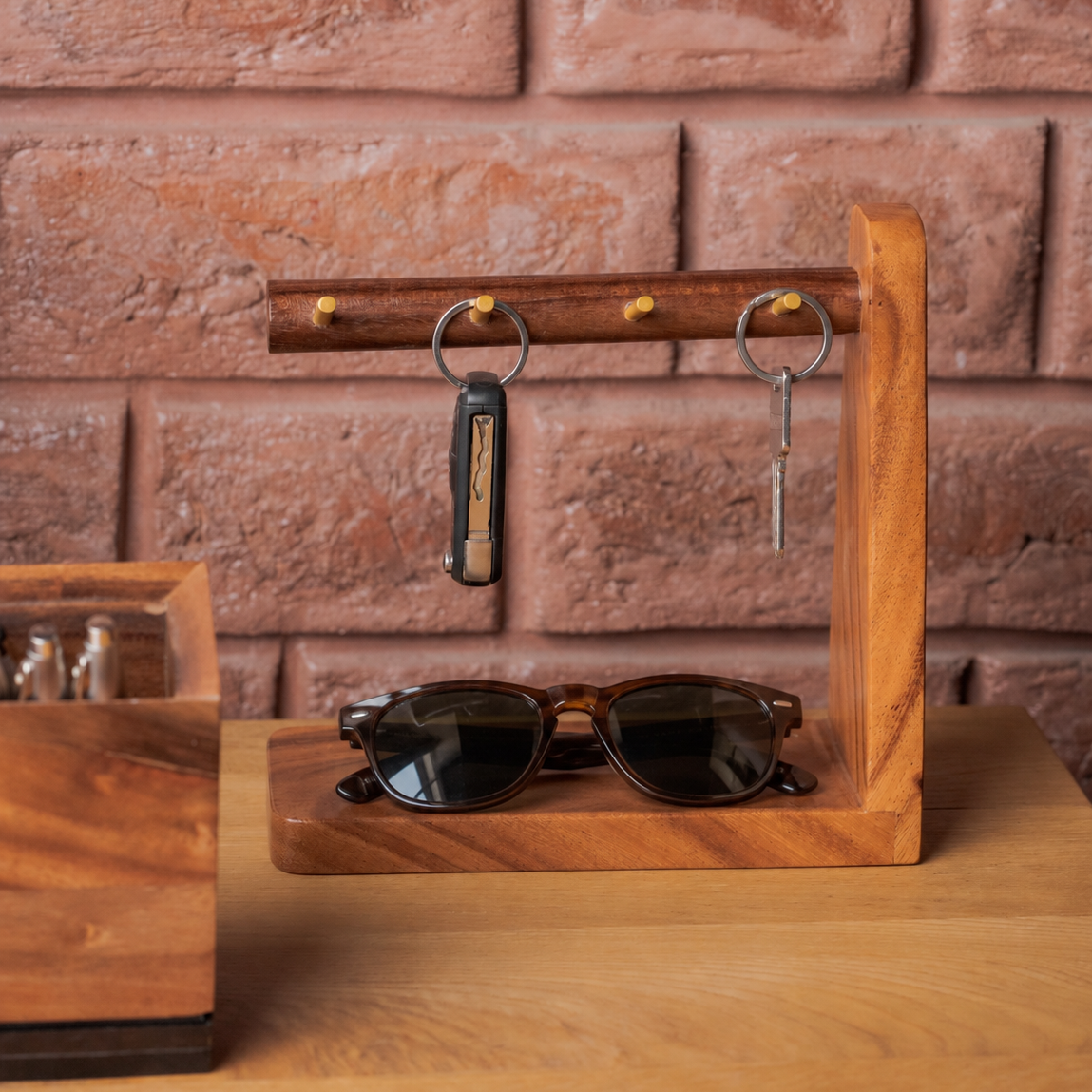 Wooden Key Holder & Sunglasses Stand - Samgraha